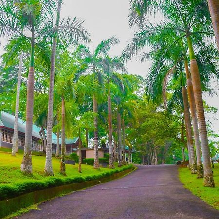 Rajanawa Resort Ratnapura Luaran gambar